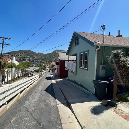 Catalina Three Bedroom Home With Hot Tub And Golf Cart Avalon Exterior photo