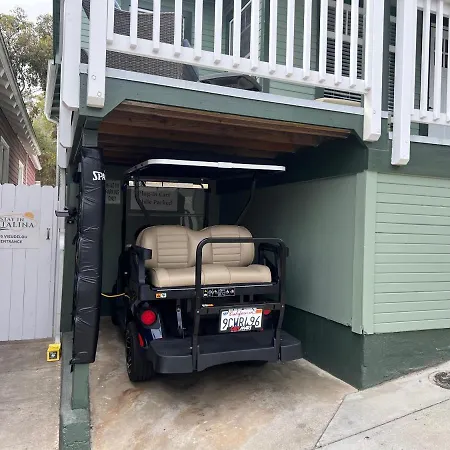 Catalina Three Bedroom Home With Hot Tub And Golf Cart Avalon Exterior photo