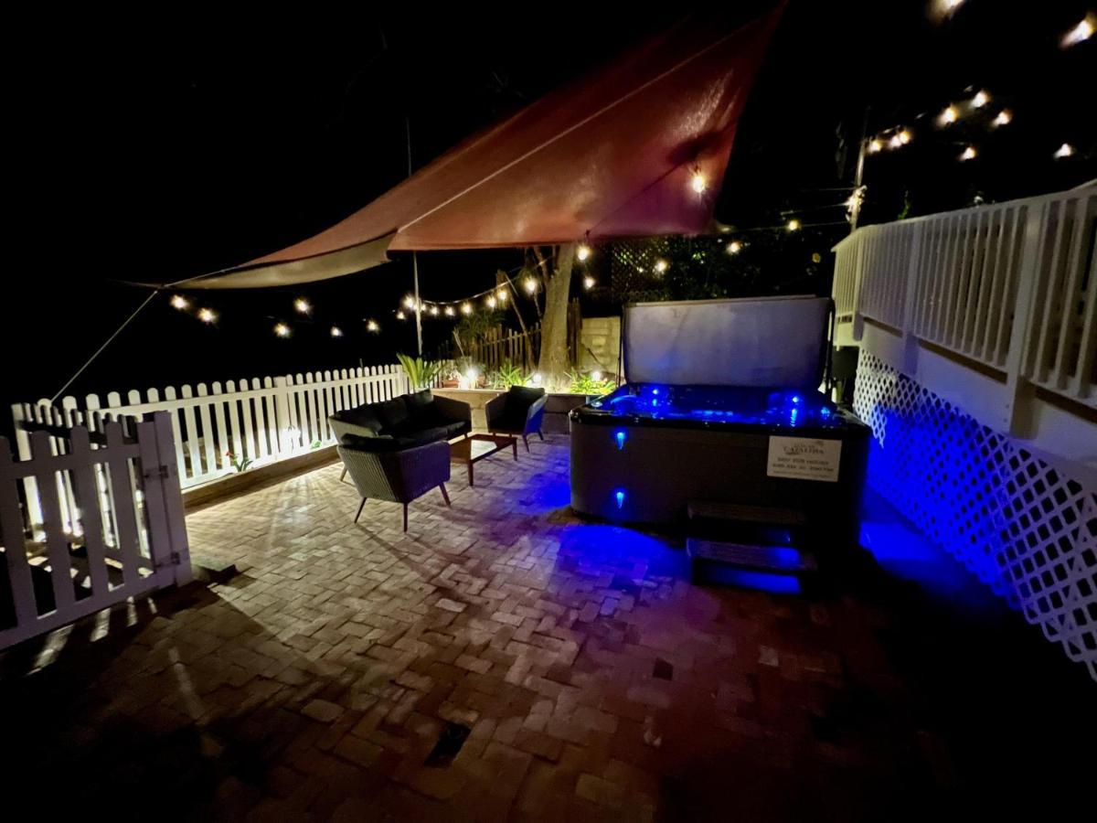 Catalina Three Bedroom With Hot Tub And Golf Cart * Avalon