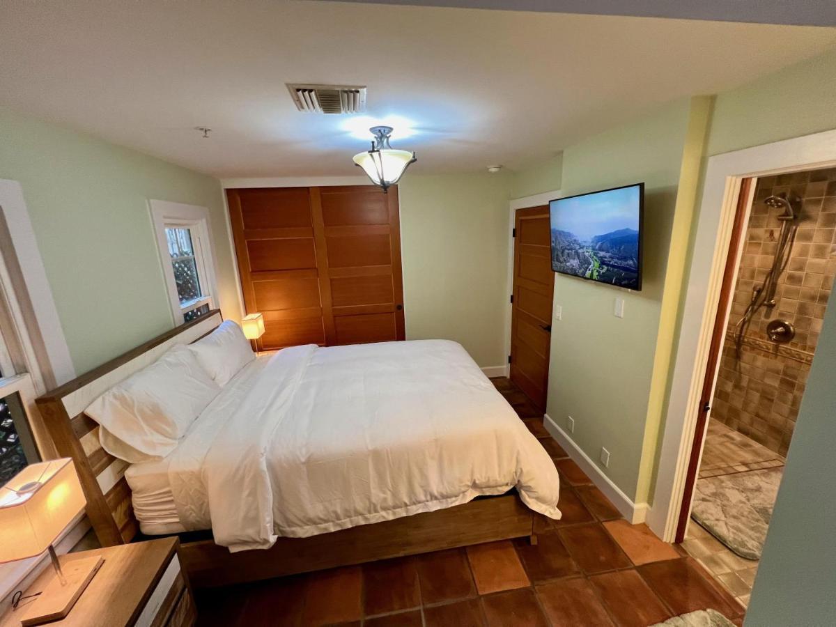 Ferienhaus Catalina Three Bedroom With Hot Tub And Golf Cart Avalon